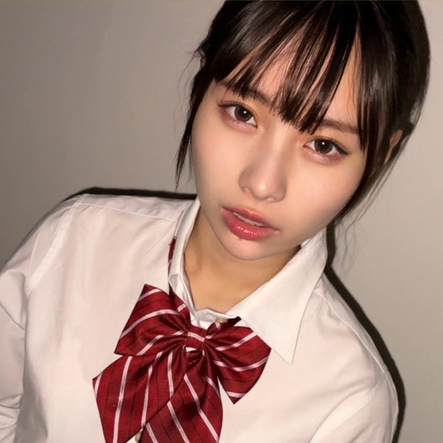 ひなこ｜147cm低身長Fカップ制服女子の素人動画【sbkd075】