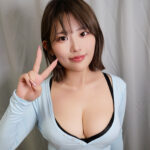 ももか｜Iカップ巨乳・制服姿の素人動画【tttl040】
